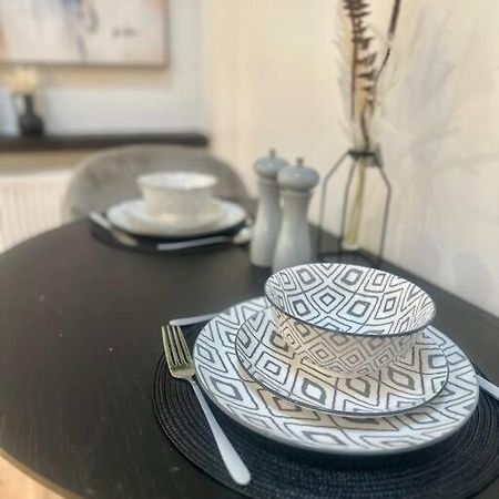 טראוברידג' Cosy Stylish Studio Apartment מראה חיצוני תמונה