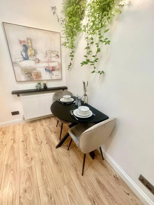 טראוברידג' Cosy Stylish Studio Apartment מראה חיצוני תמונה